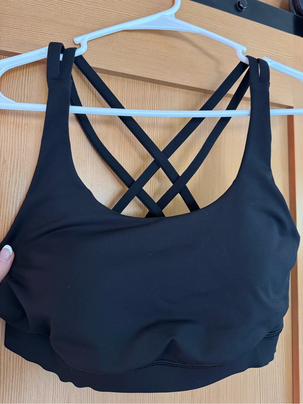 Lululemon Black Energy Bra Strappy Back Sz 8